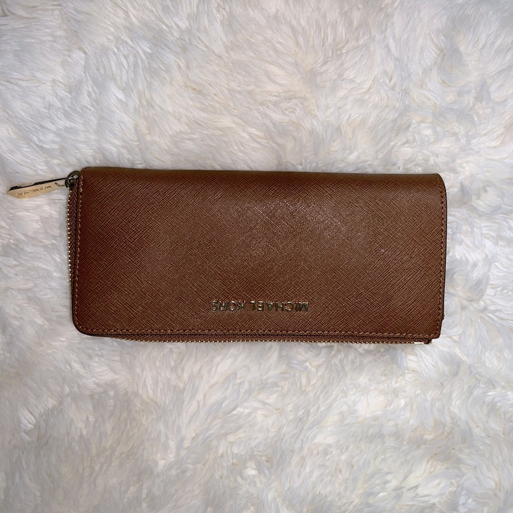 MICHAEL KORS🤎
